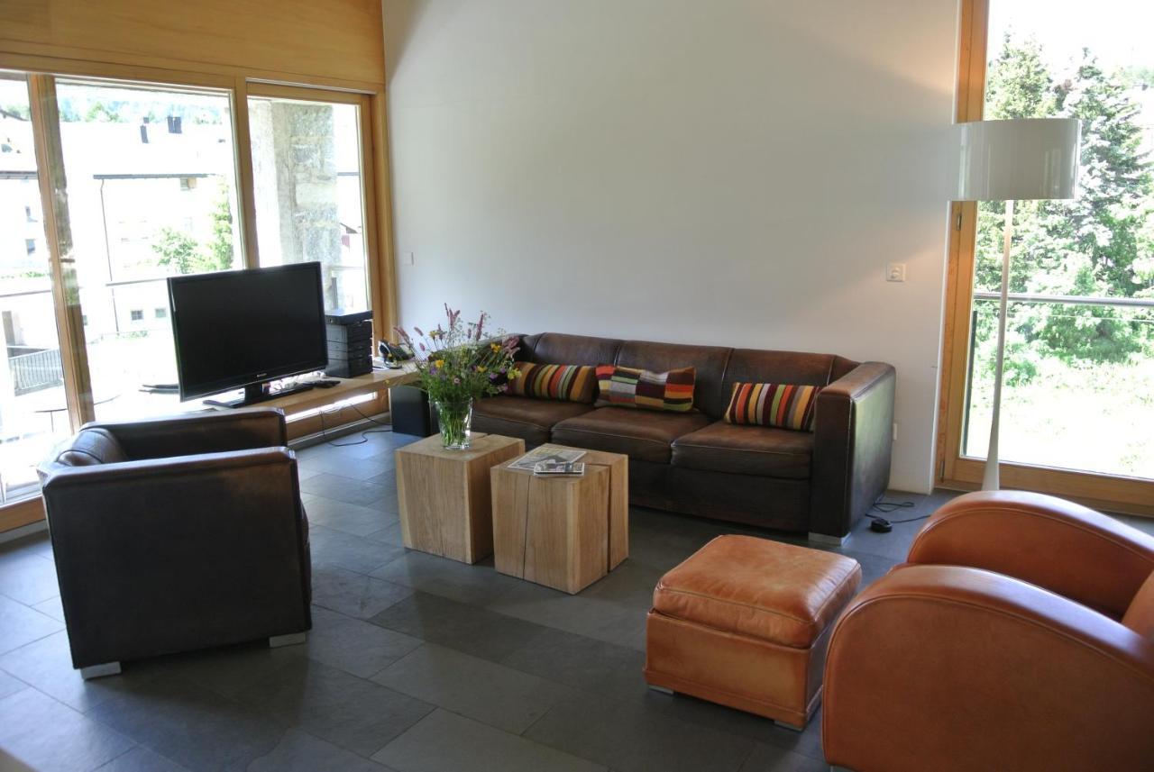 Chesa La Montanella - Ferienwohnung, Maloja Εξωτερικό φωτογραφία